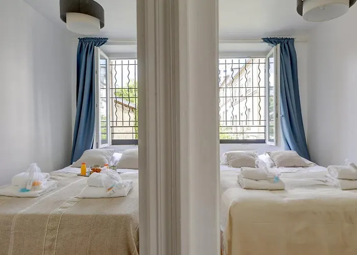 387 Sourire - Superbe A